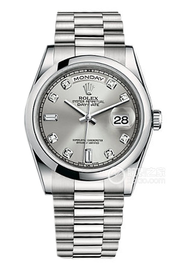 Rolex DAY-DATE 118206Silver Dialwith Diamonds